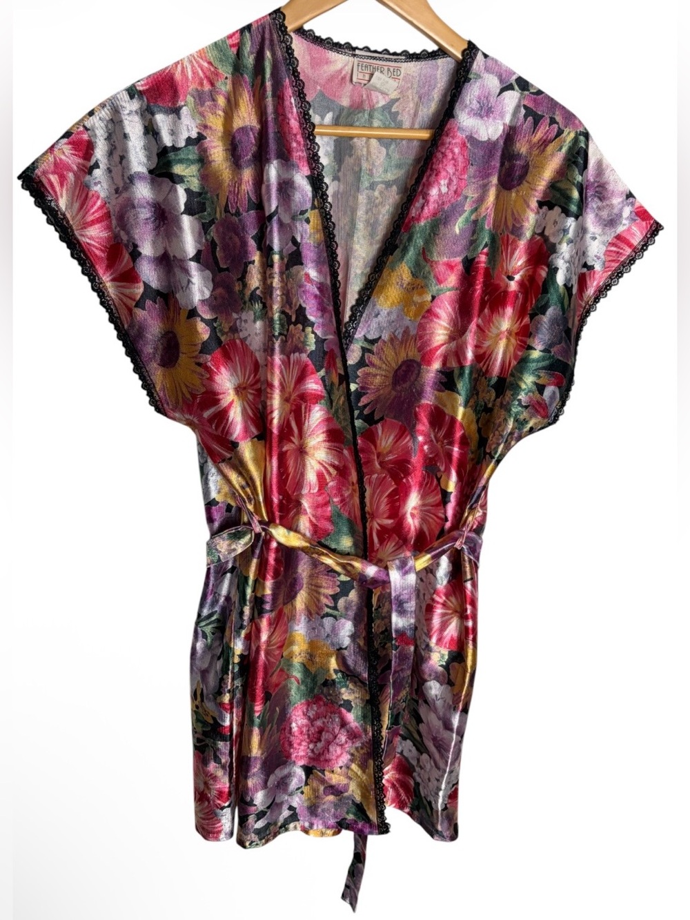 Vintage 80s/90s floral velour mini wrap robe size M